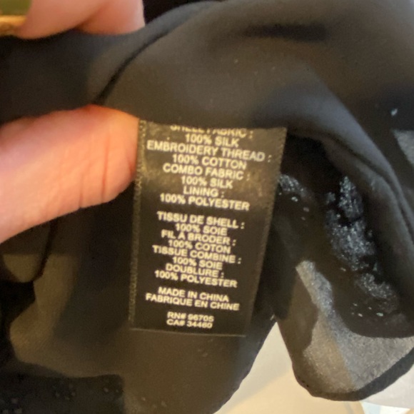 Rebecca Taylor Cold Shoulder Eyelet Silk Top NWT - Picture 16 of 16